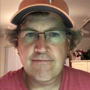 Meet your Posher, Tom